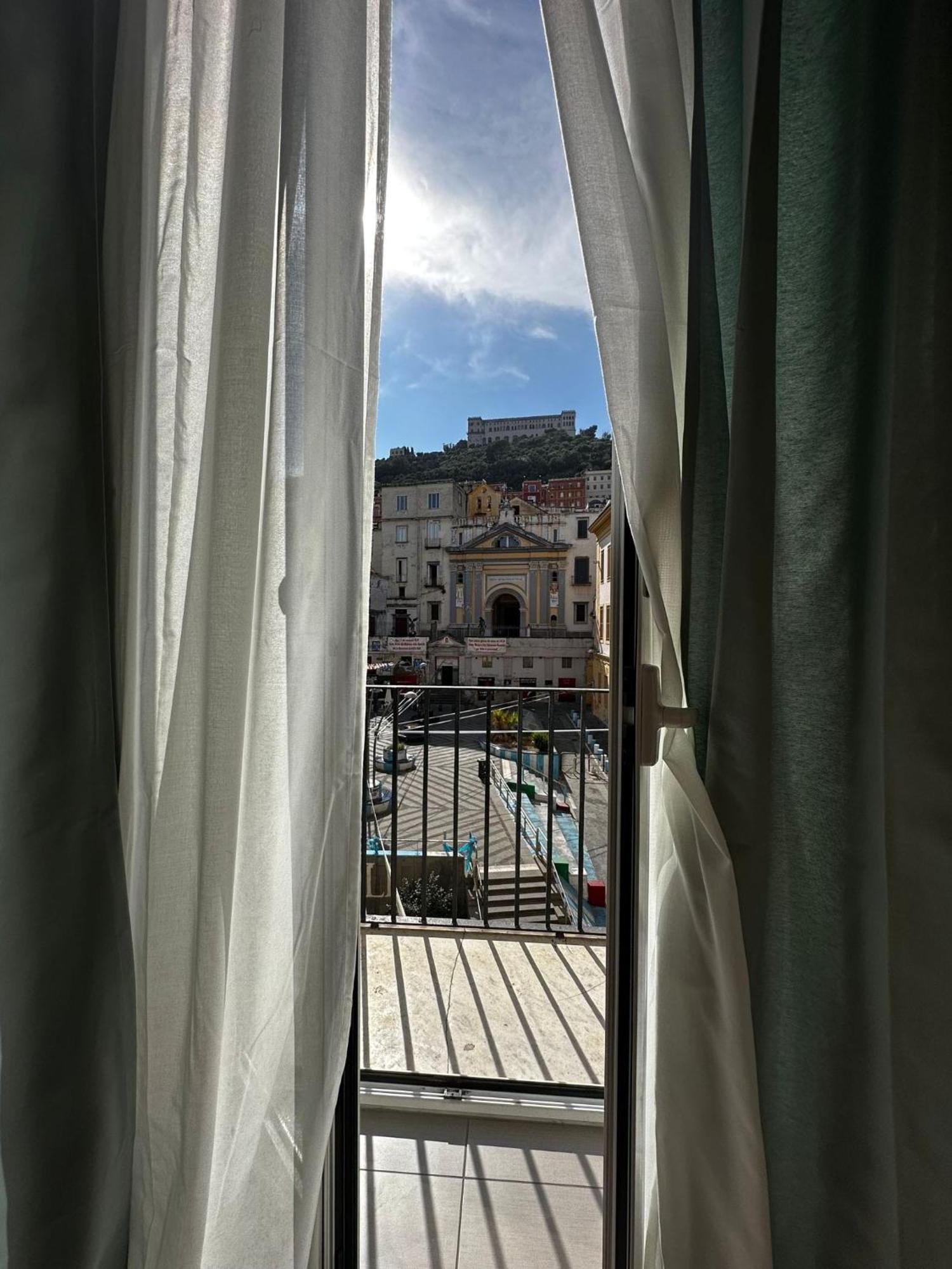 Apartmán Mansarda Valu Neapol Exteriér fotografie